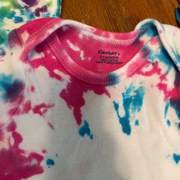 0-3 Gerber handmade tie dye onesies - Picture 2 of 3